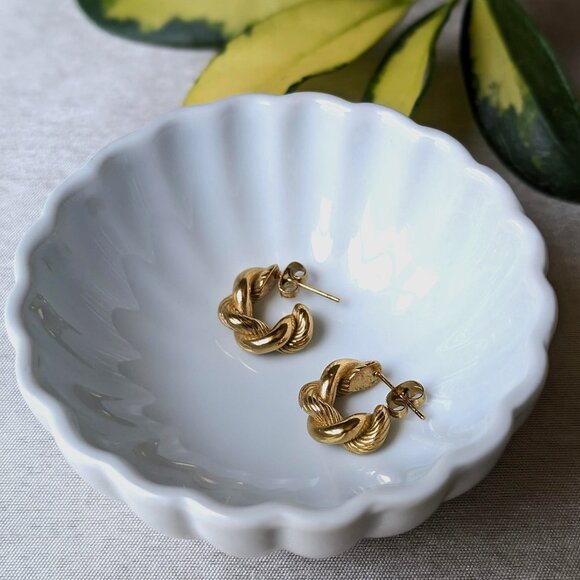 Waterproof Gold Earrings Tarnish Free 18k Gold PVD Plated - Meivim Avee Earrings - Picture 2 of 5